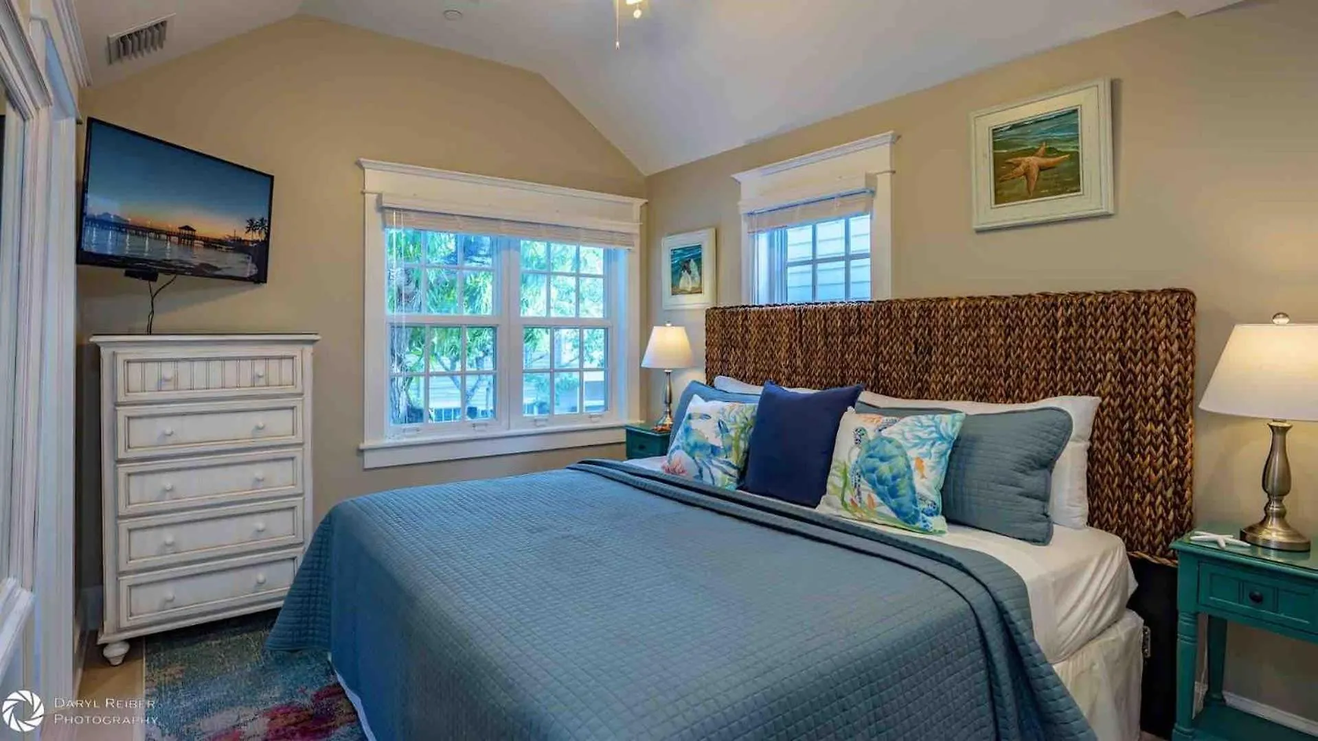 The Lime And The Coconut By Last Key Realty Key West